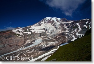 Mount Rainier overall view